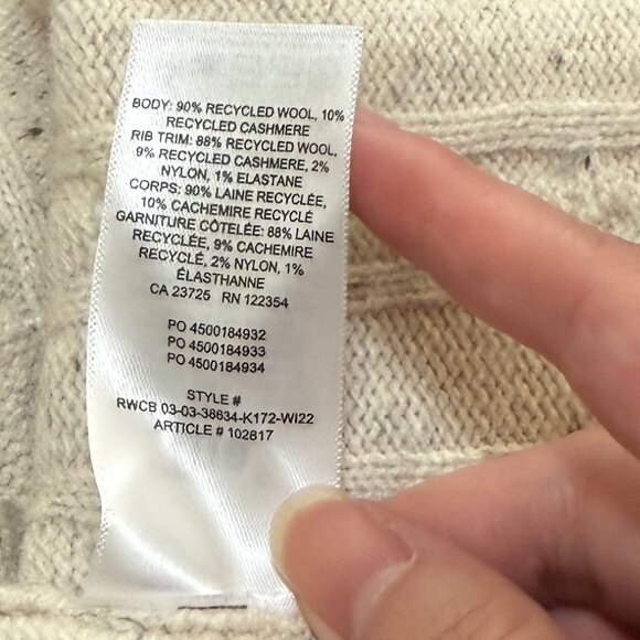 NWOT Aritzia TNA Cashwool Percy Sweater - Picture 9 of 9